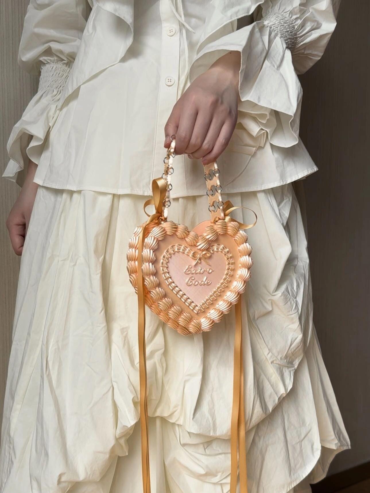 Heart Shaped Cake Purse - 'Daisy' // Wedding Pruse  // Bridal Party Special Occasion Purse // Unique Brithday Gifts
